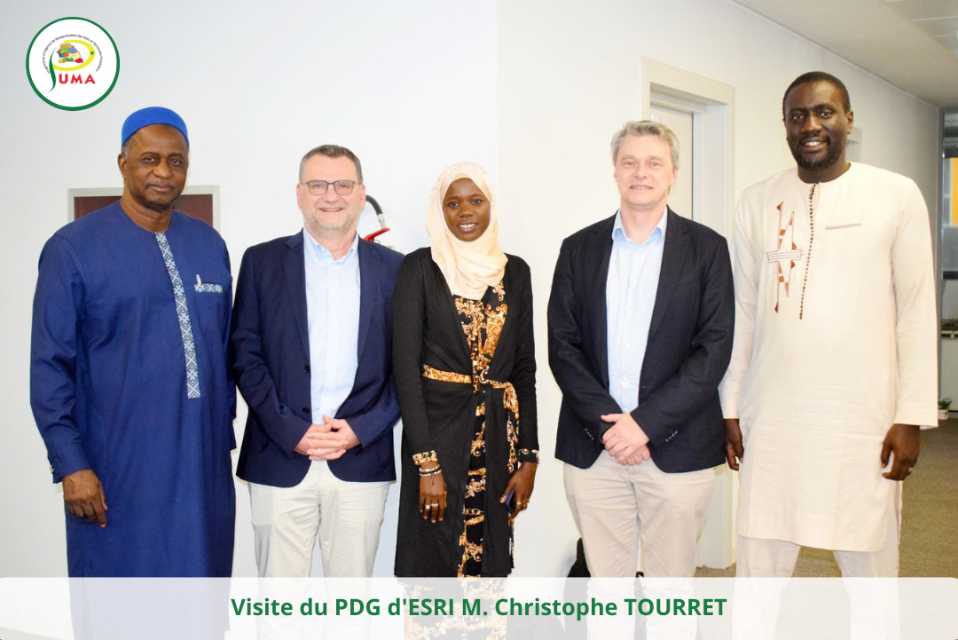Visite du PDG d'ESRI M. Christophe TOURRET